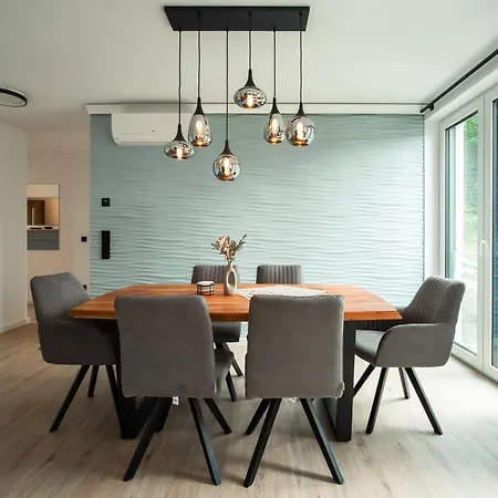 Stella Maris - Poseidon 136qm Kamin Sauna Balkon E-ladesaeule 아파트 Sellin (Rugen)
