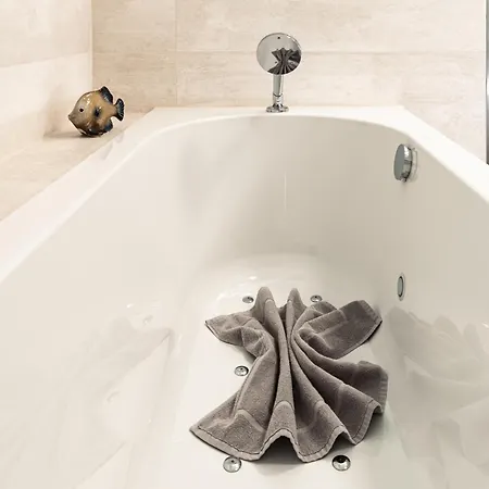 Stella Maris - Poseidon 136qm Kamin Sauna Balkon E-ladesaeule 아파트 Sellin (Rugen)